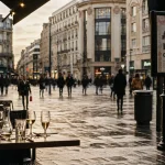 place drouet d'erlon à Reims, terrasses et vie piétonne