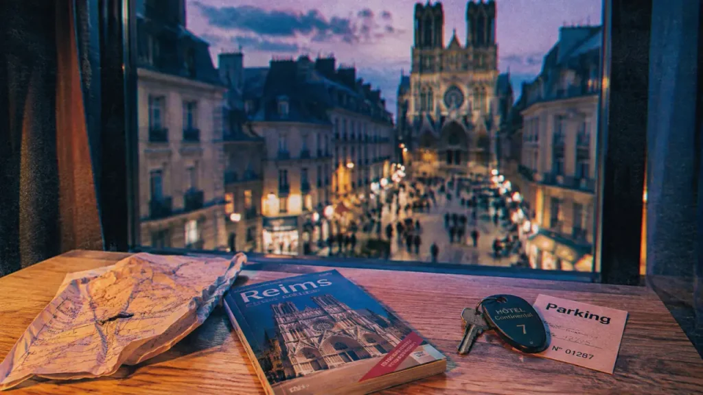 Hôtels proches de cathédrale Notre-Dame de Reims : parking et distance, vue cathédrale